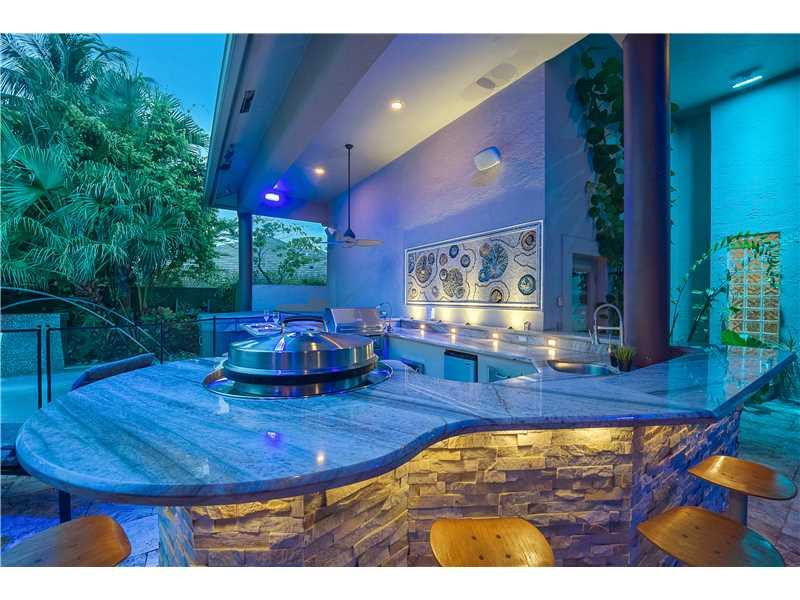 7147 Mariana Court Boca Raton, FL 33433 - Photo 7 of 31 Summer Kitchen