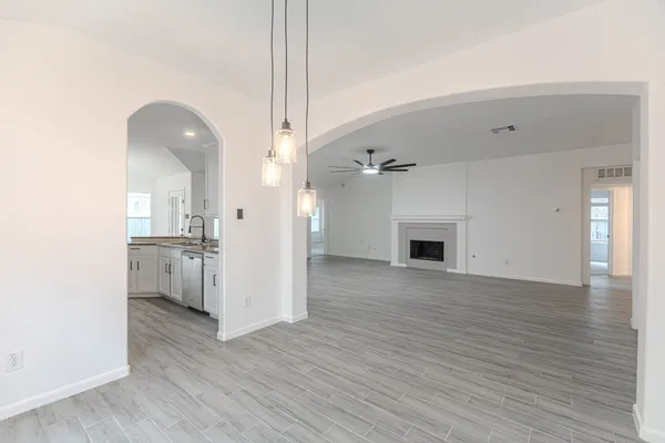 $449,000 | 138 Bryce Branch Circle, The Woodlands, TX 77382