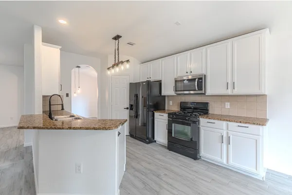 $449,000 | 138 Bryce Branch Circle, The Woodlands, TX 77382