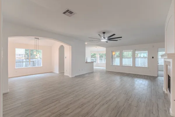 $449,000 | 138 Bryce Branch Circle, The Woodlands, TX 77382