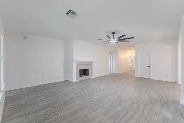 $449,000 | 138 Bryce Branch Circle, The Woodlands, TX 77382