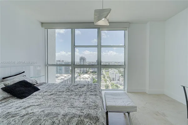 $5,700 | 665 Northeast 25th Street, Unit 2005, Miami, FL 33137