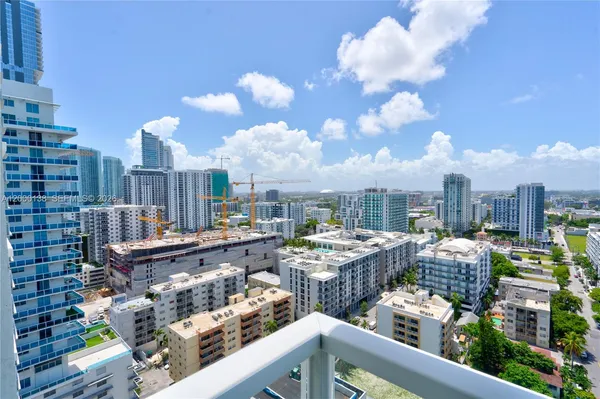 $5,700 | 665 Northeast 25th Street, Unit 2005, Miami, FL 33137