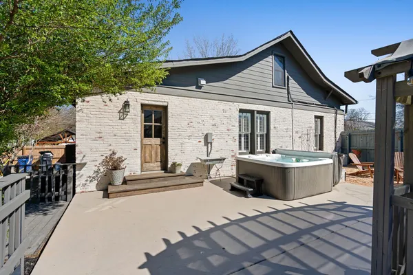 $550,000 | 117 5th Avenue, Columbia, TN 38401
