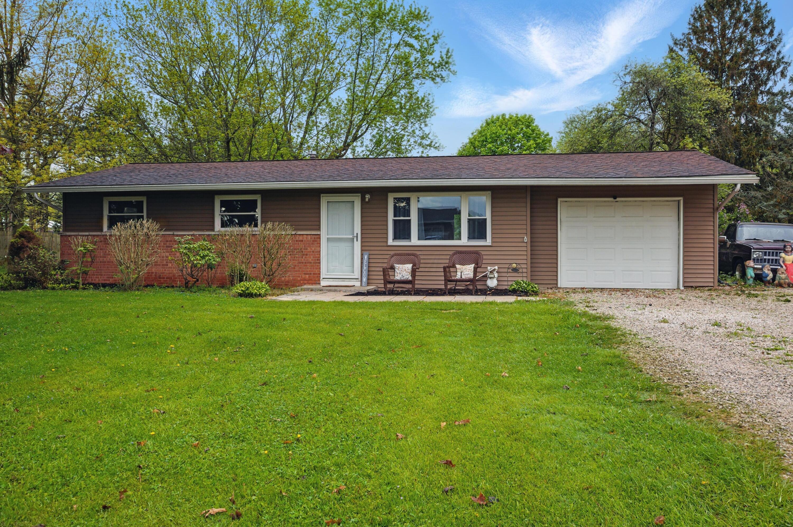 1085 Laver Road Mansfield, OH 44905 - Photo 1 of 29 Photo_005