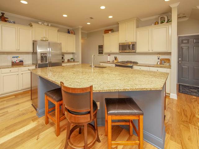 127 Radtko Road Summerville, SC 29486 - Photo 14 of 52 12