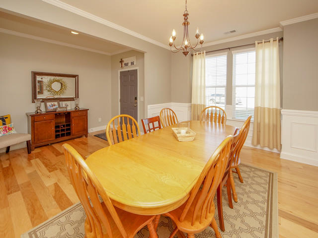 127 Radtko Road Summerville, SC 29486 - Photo 6 of 52 05