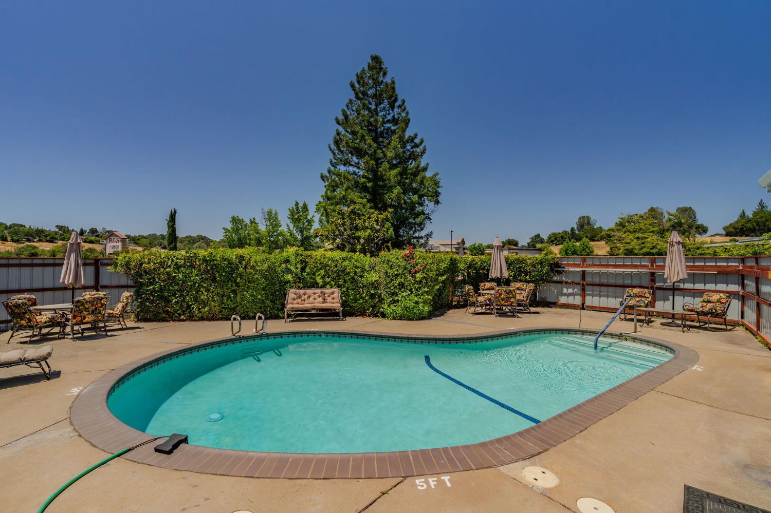 150 Clinton Road, Unit 23 Jackson, CA 95642 - Photo 52 of 56 Club house pool