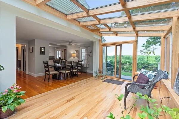 $3,400 | 27 Doro Place, East Providence, RI 02916