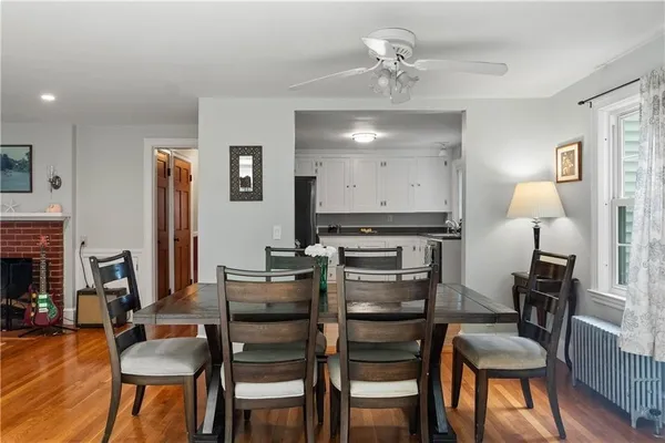 $3,400 | 27 Doro Place, East Providence, RI 02916