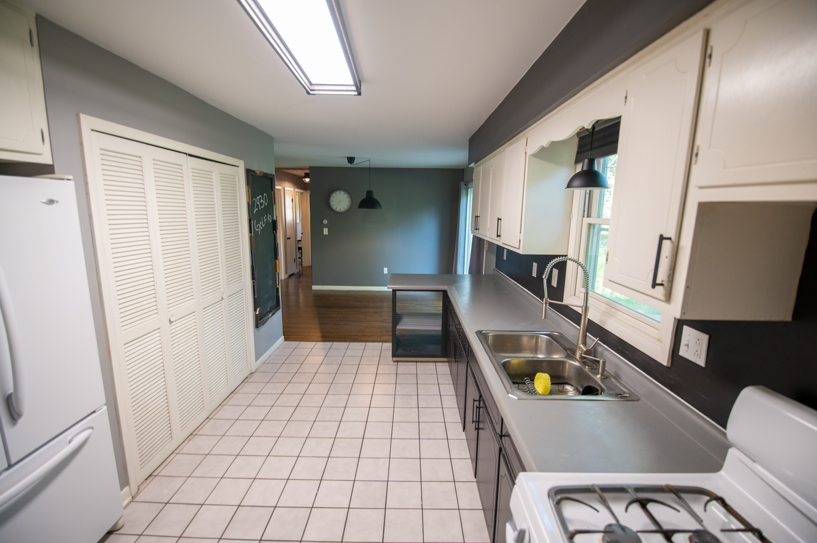 2930 Golf Road Joliet, IL 60432 - Photo 18 of 34 Gallery Image 18