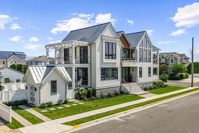 $7,595,000 | 144 89th Street, Stone Harbor, NJ 08247