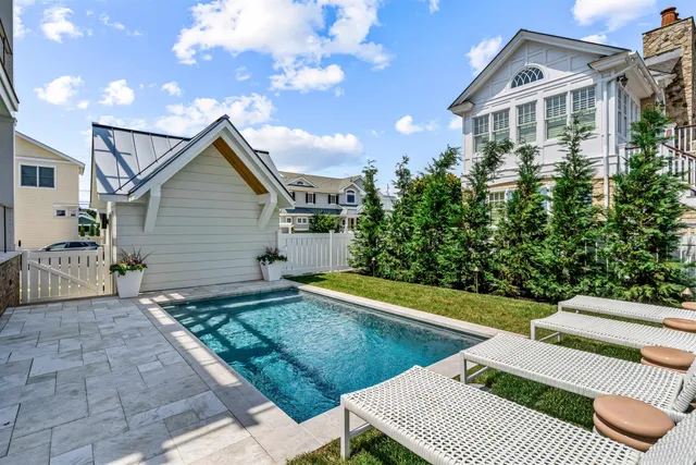 $7,595,000 | 144 89th Street, Stone Harbor, NJ 08247