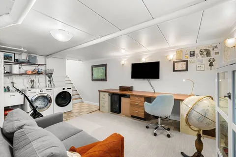 $1,499,000 | 67 B Hampshire Street, Cambridge, MA 02139