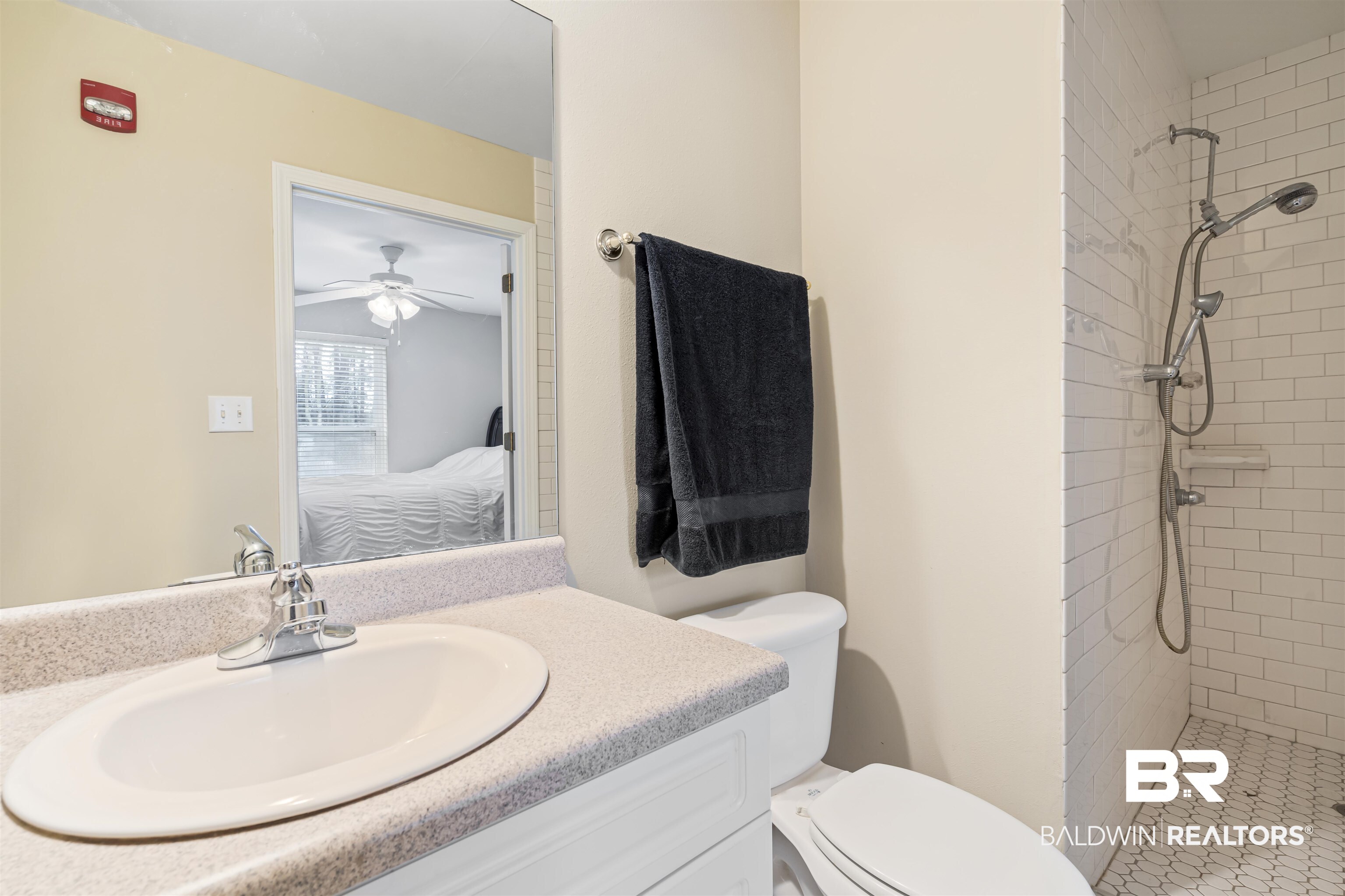 25957 Canal Road, Unit 112 Orange Beach, AL 36561 - Photo 11 of 19 Zero entry shower