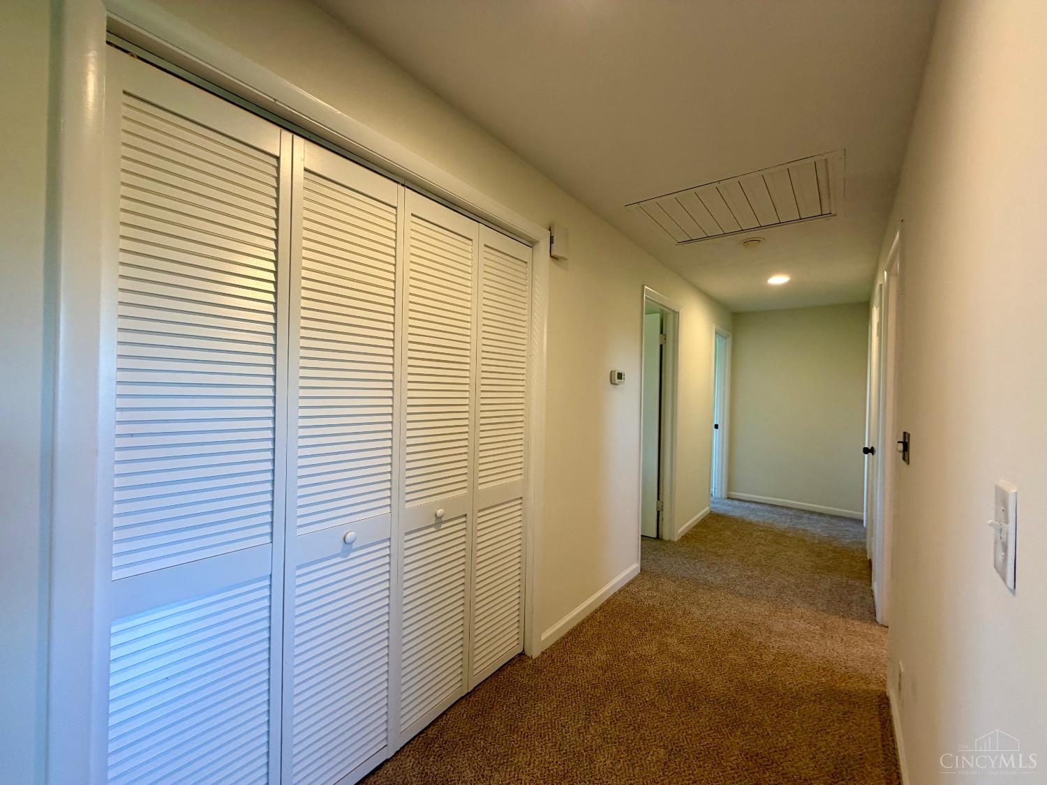 7350 Barret Road West Chester, OH 45069 - Photo 23 of 54