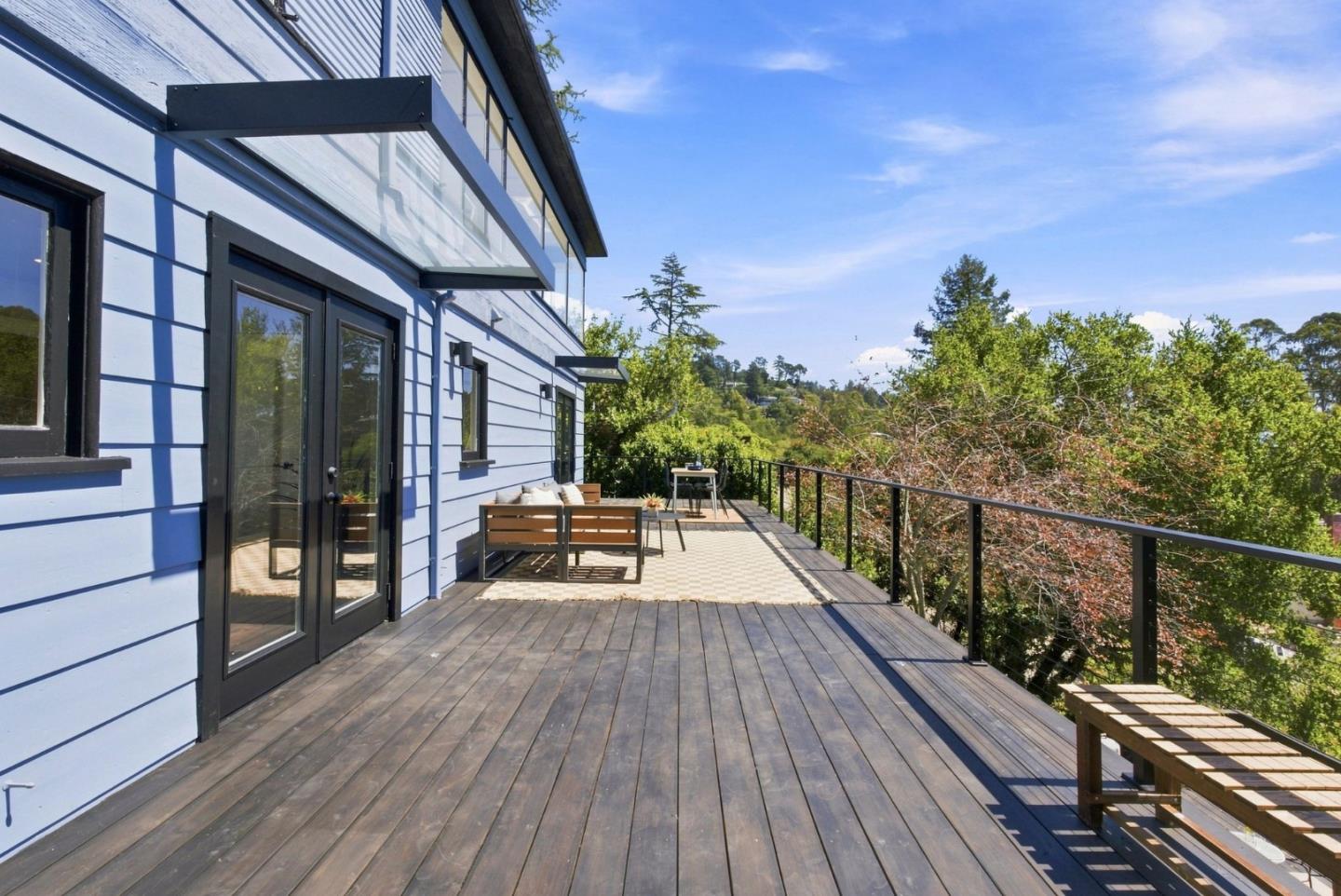 5915 Rincon Drive Oakland, CA 94611 - Photo 33 of 41 Gallery Image 33