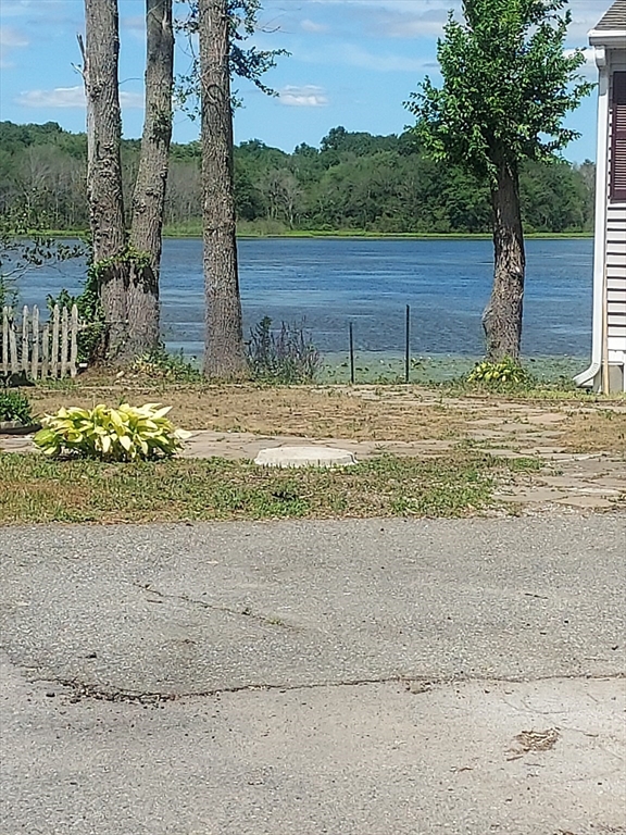 17 Lisa Drive Taunton, MA 02780 - Photo 2 of 21 a view of a house with a yard