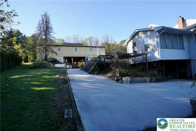 $450,000 | 2552 Spring Street, Coplay, PA 18037