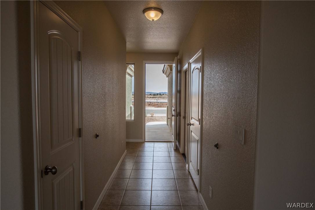 5334 Eagle View Road Kingman, AZ 86409 - Photo 2 of 18 Gallery Image 2