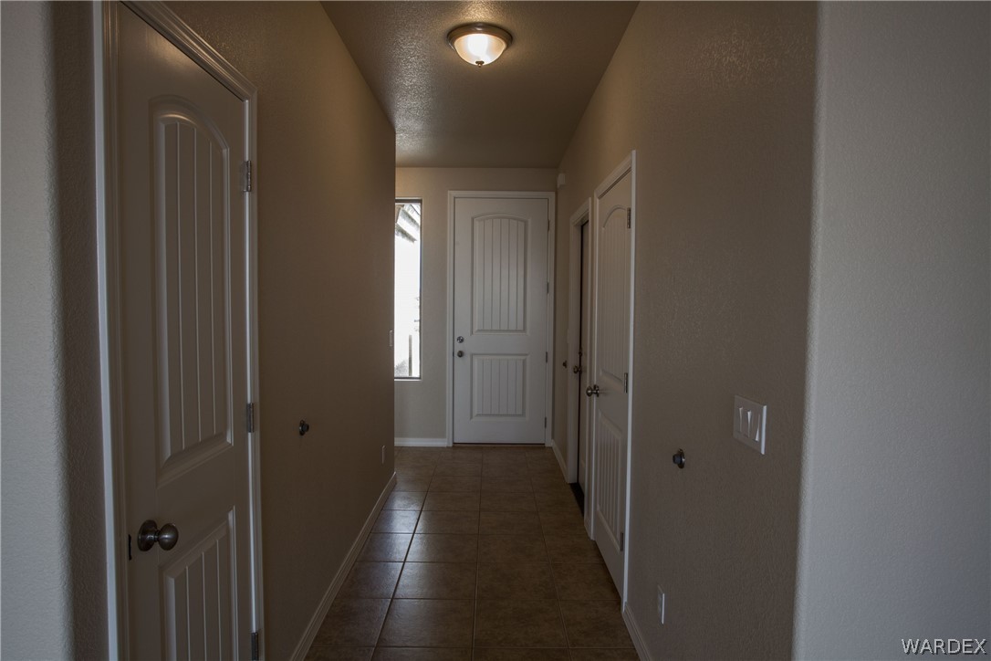 5334 Eagle View Road Kingman, AZ 86409 - Photo 3 of 18 Gallery Image 3