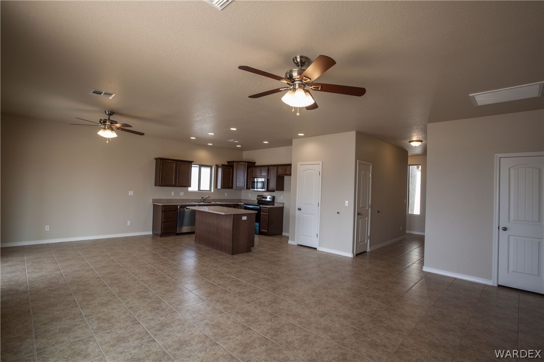 5334 Eagle View Road Kingman, AZ 86409 - Photo 10 of 18 Gallery Image 10