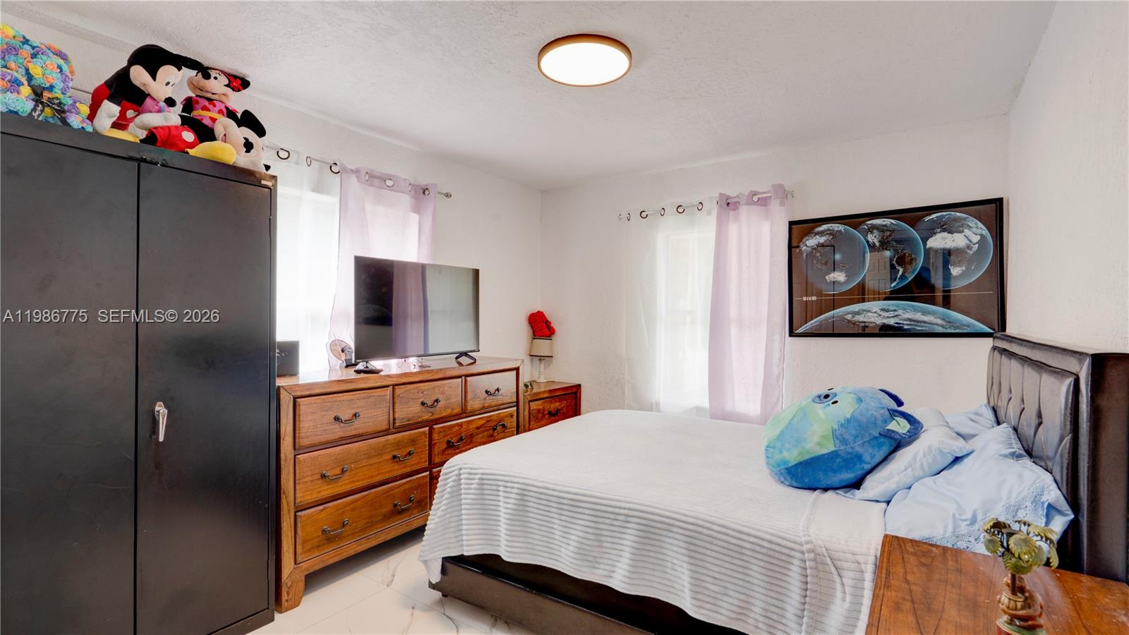 10529 Northwest 35th Avenue Miami, FL 33147 - Photo 11 of 33