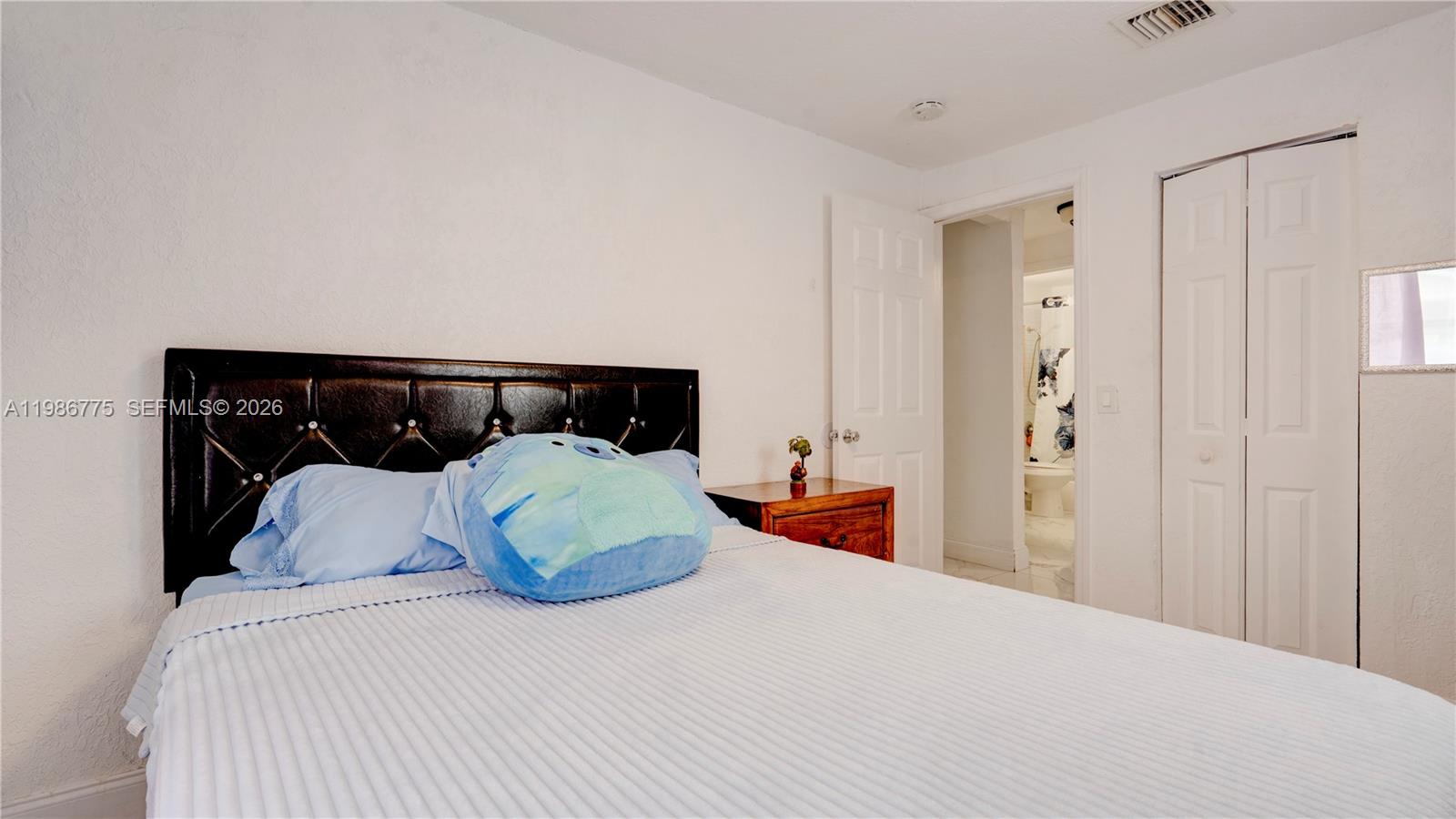10529 Northwest 35th Avenue Miami, FL 33147 - Photo 12 of 33