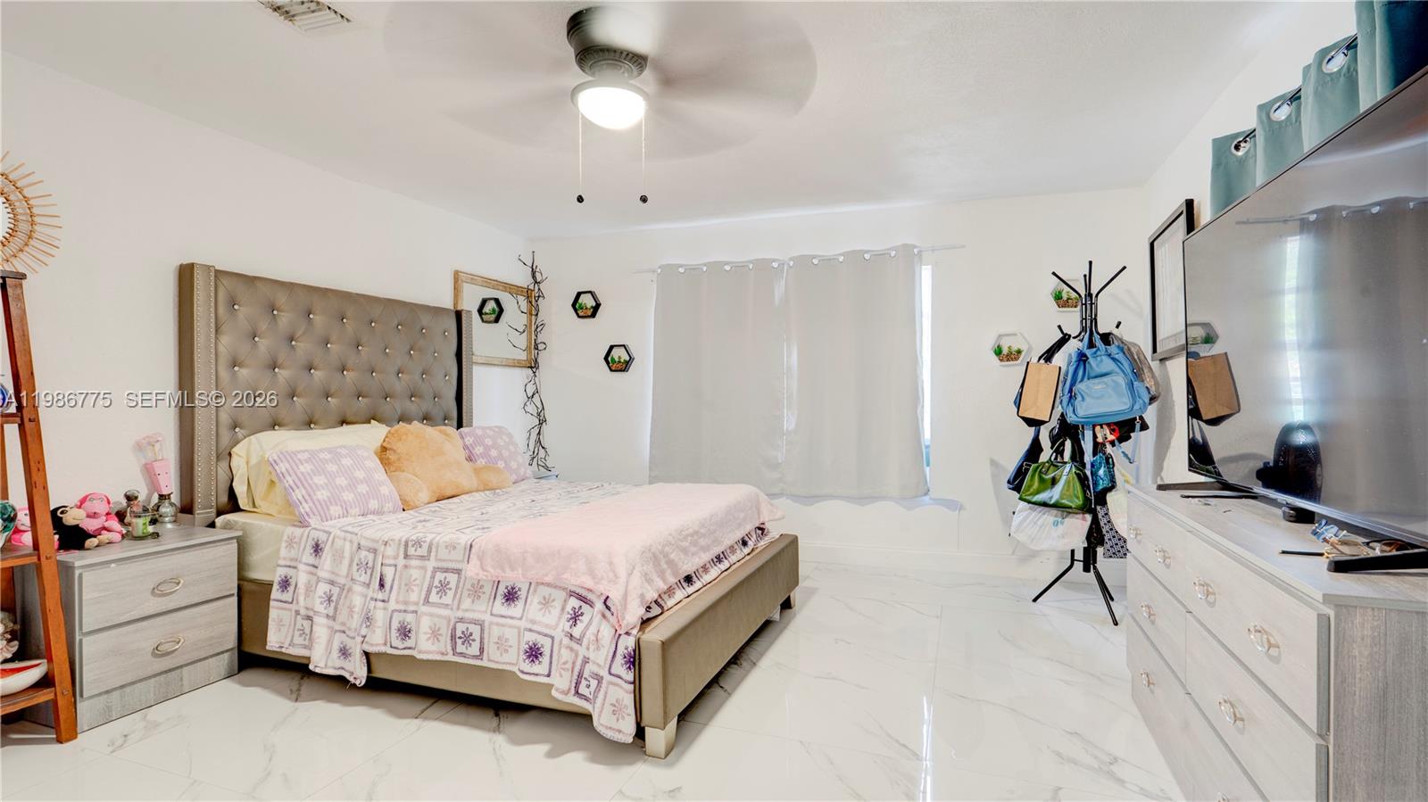 10529 Northwest 35th Avenue Miami, FL 33147 - Photo 15 of 33