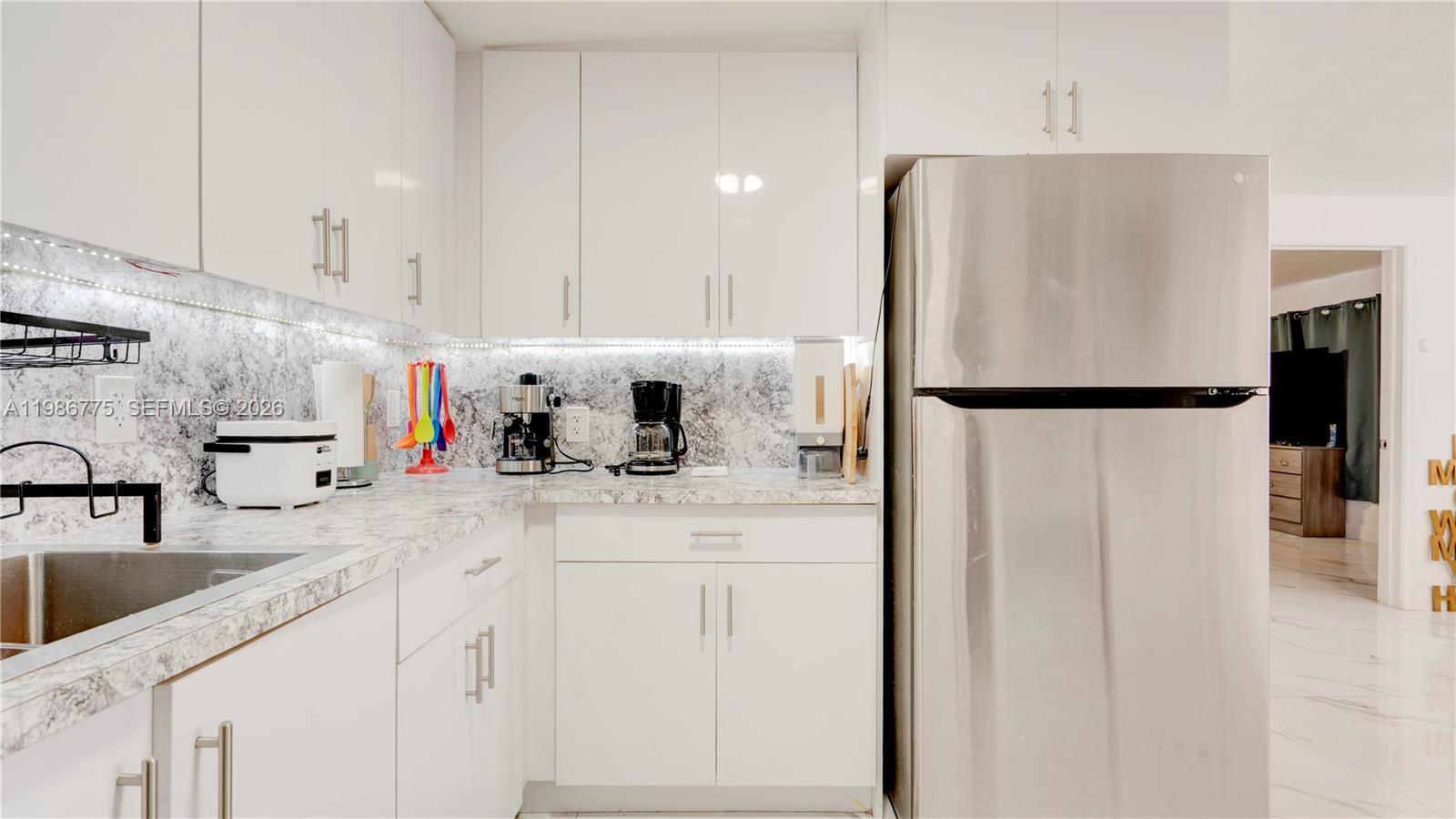 10529 Northwest 35th Avenue Miami, FL 33147 - Photo 22 of 32