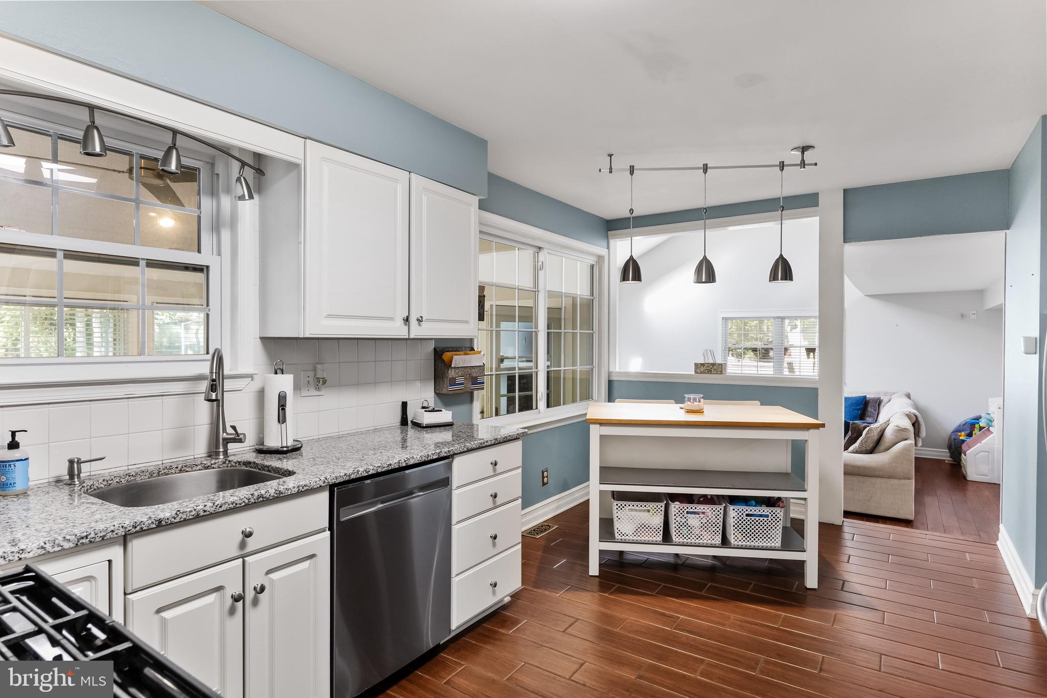 207 Crest Road Marlton, NJ 08053 - Photo 15 of 47 Gallery Image 15