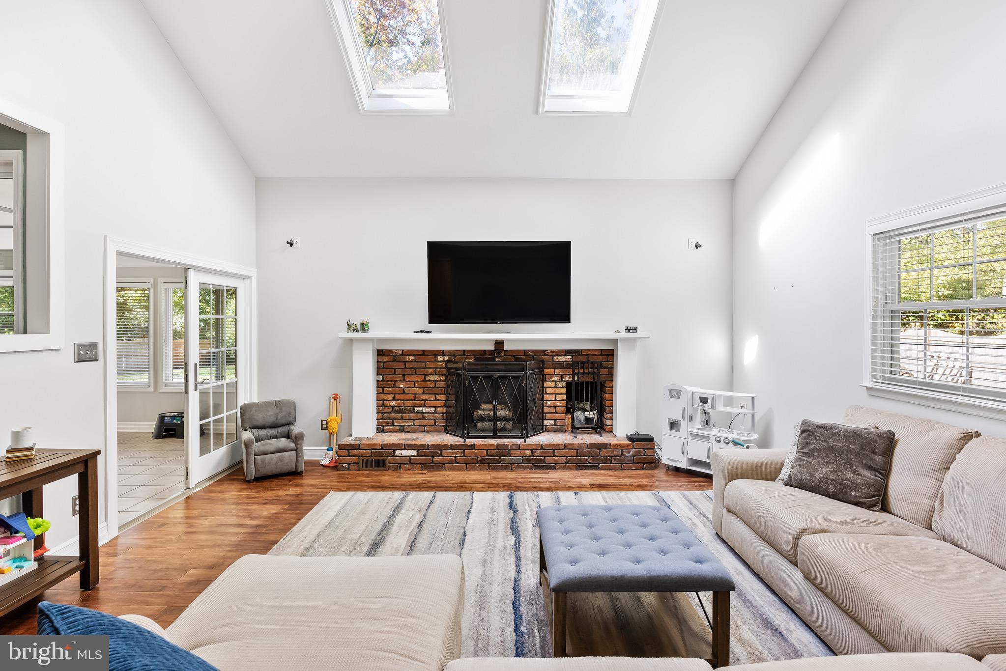 207 Crest Road Marlton, NJ 08053 - Photo 20 of 47 Gallery Image 20