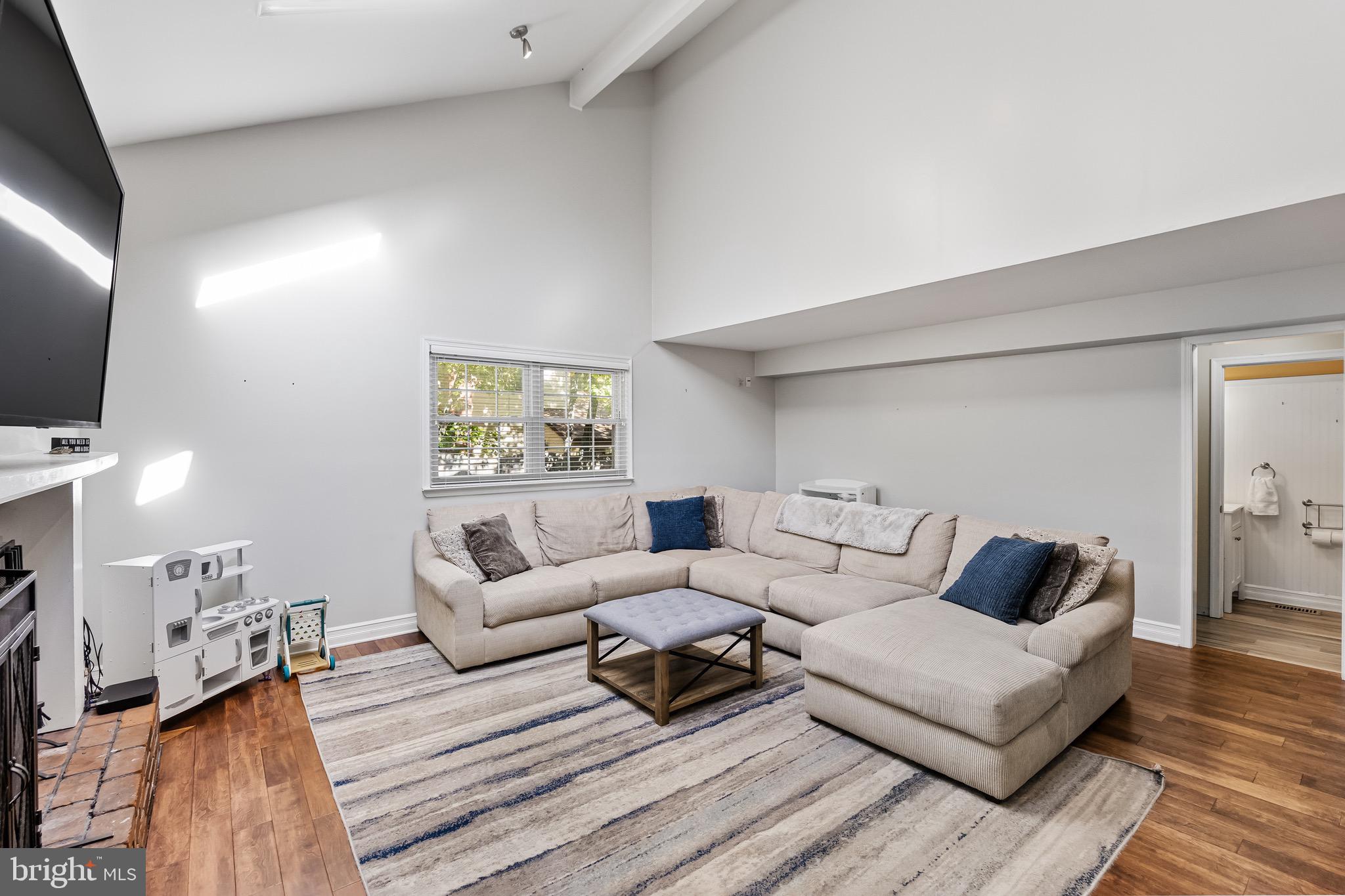 207 Crest Road Marlton, NJ 08053 - Photo 21 of 47 Gallery Image 21