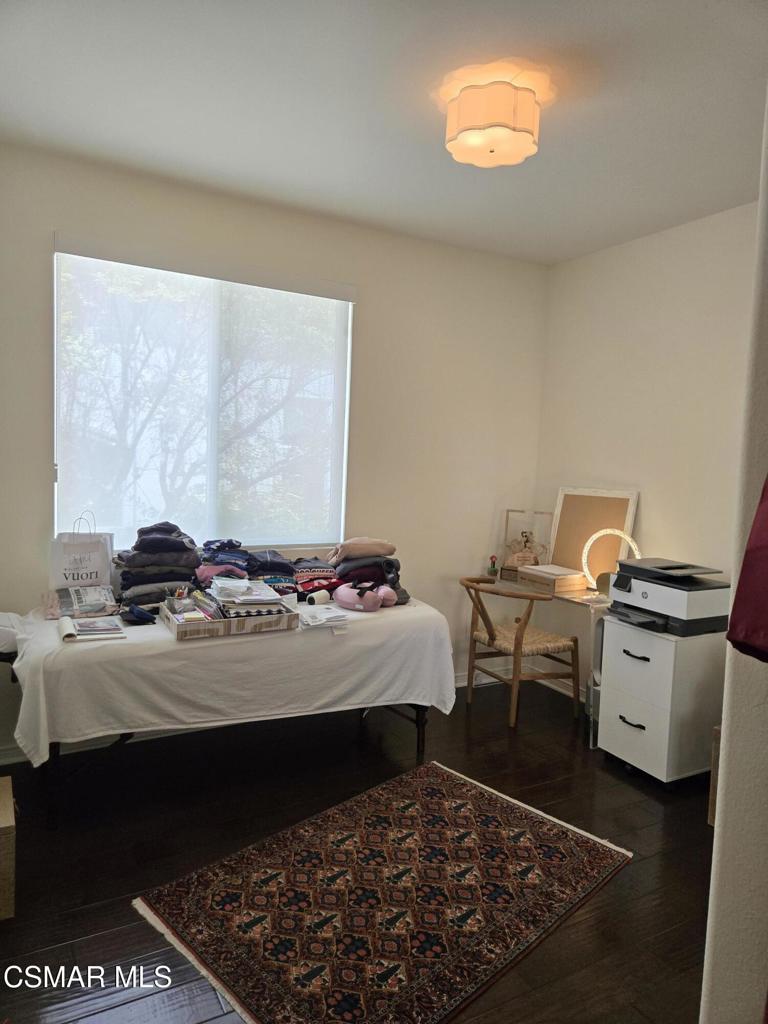 6364 Deerbrook Road Oak Park, CA 91377 - Photo 18 of 22