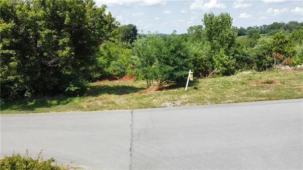 $40,000 | Lot 7 Windcrest Drive, Cecil, PA 15321