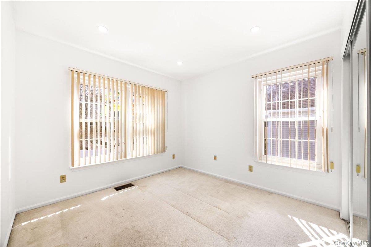 192 Benefield Boulevard Peekskill, NY 10566 - Photo 22 of 46 TWO