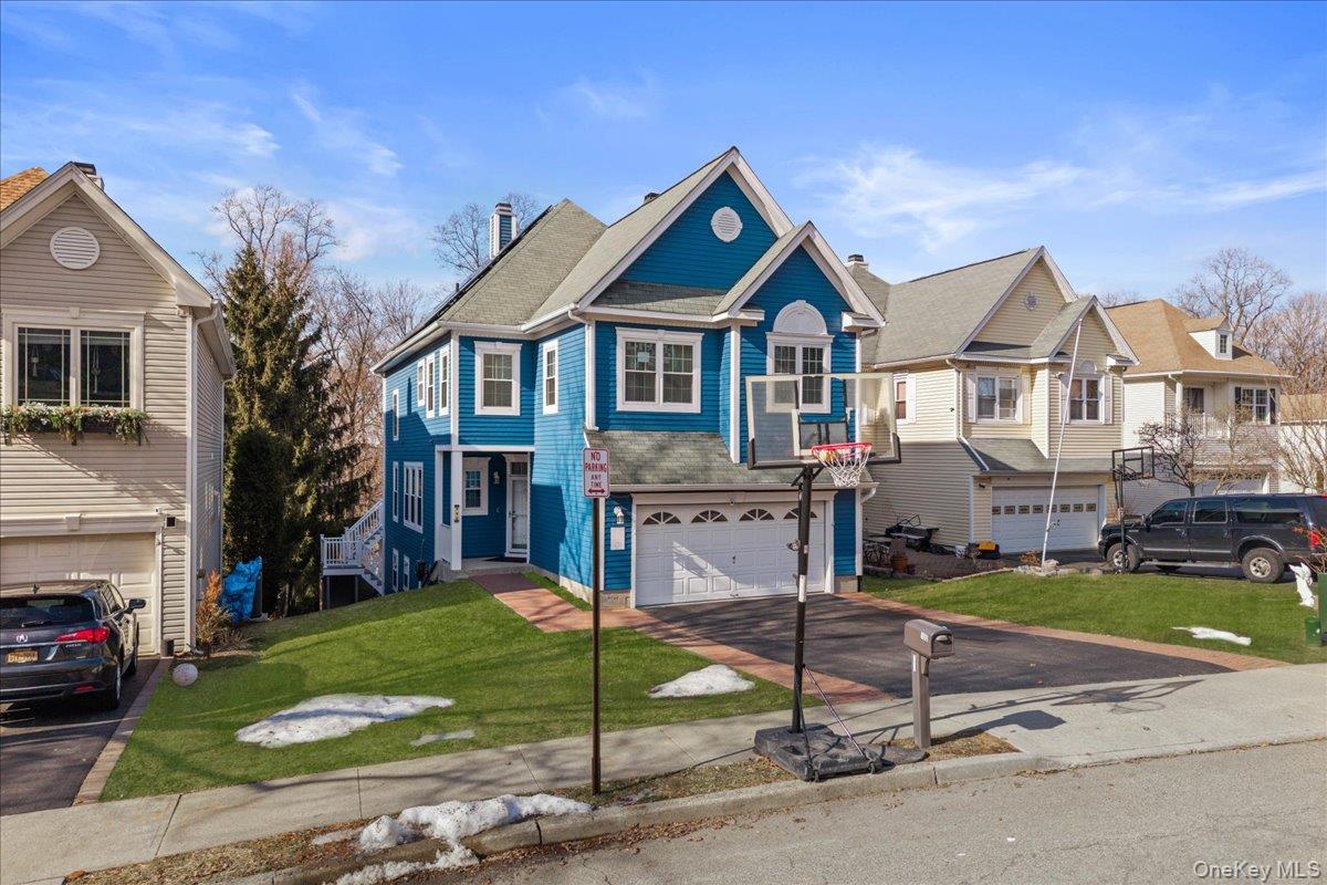 192 Benefield Boulevard Peekskill, NY 10566 - Photo 5 of 46