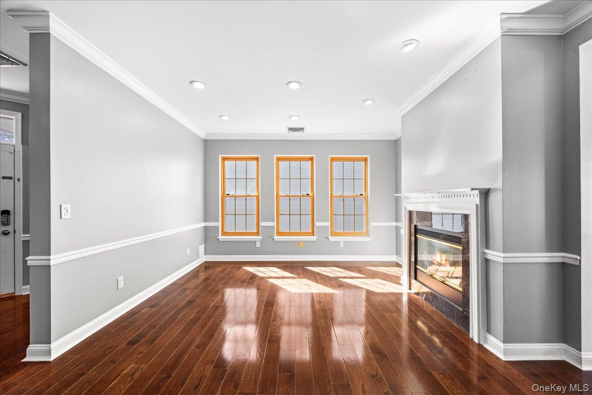 192 Benefield Boulevard Peekskill, NY 10566 - Photo 9 of 46