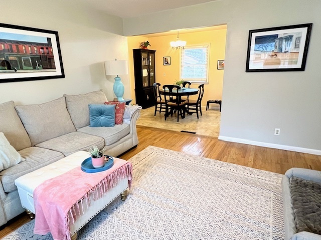 2515 16th Street Columbus, IN 47201 - Photo 5 of 23