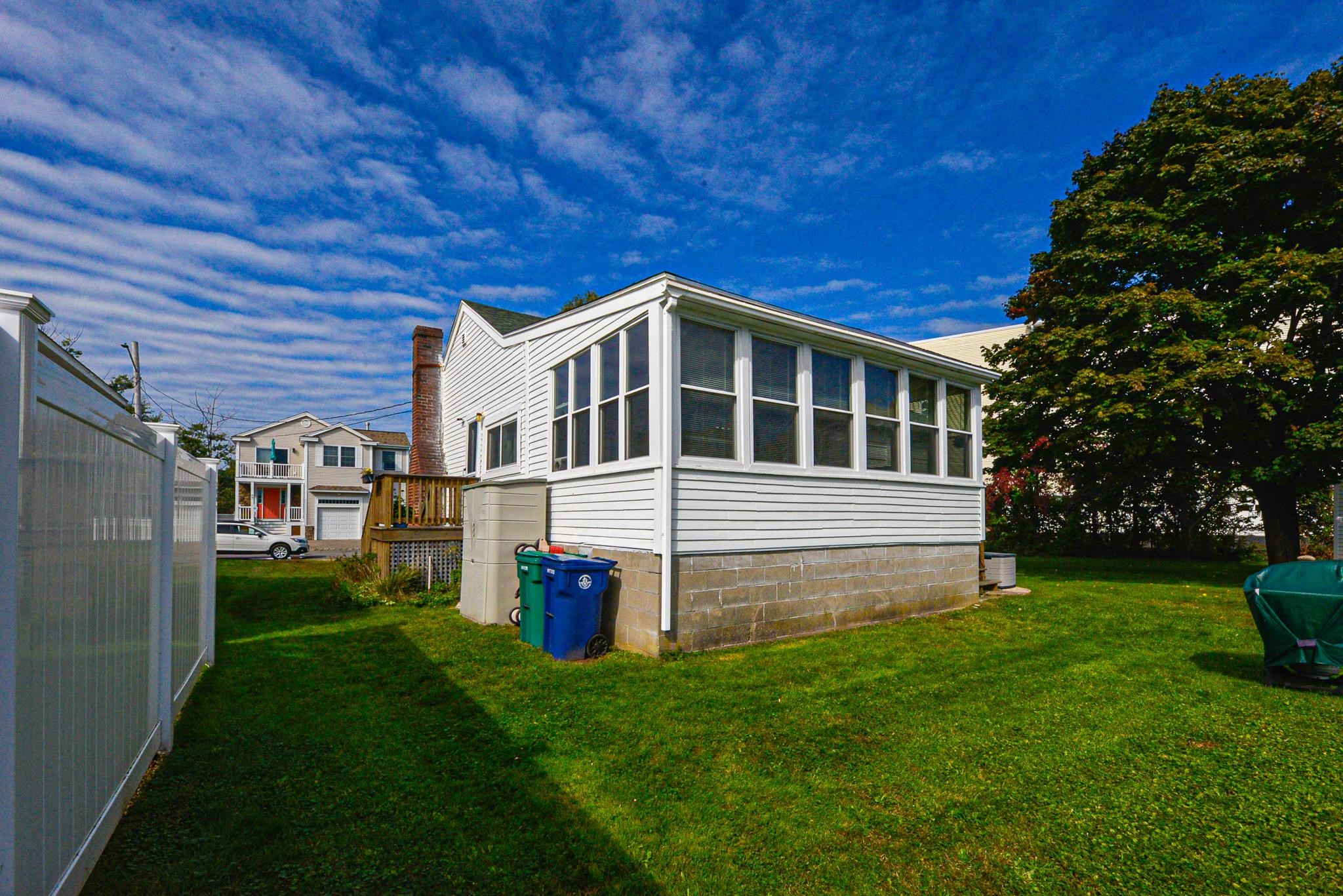 23 Meadow Pond Road Hampton, NH 03842 - Photo 4 of 24