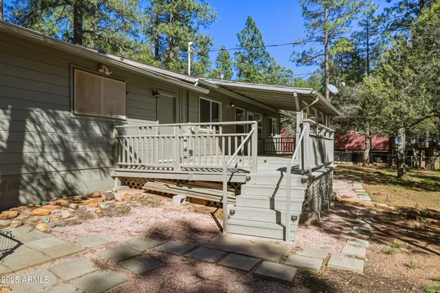 a view of outdoor space with garden