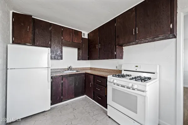 $1,300 | 4326 North 13th Place, Unit A, Phoenix, AZ 85014