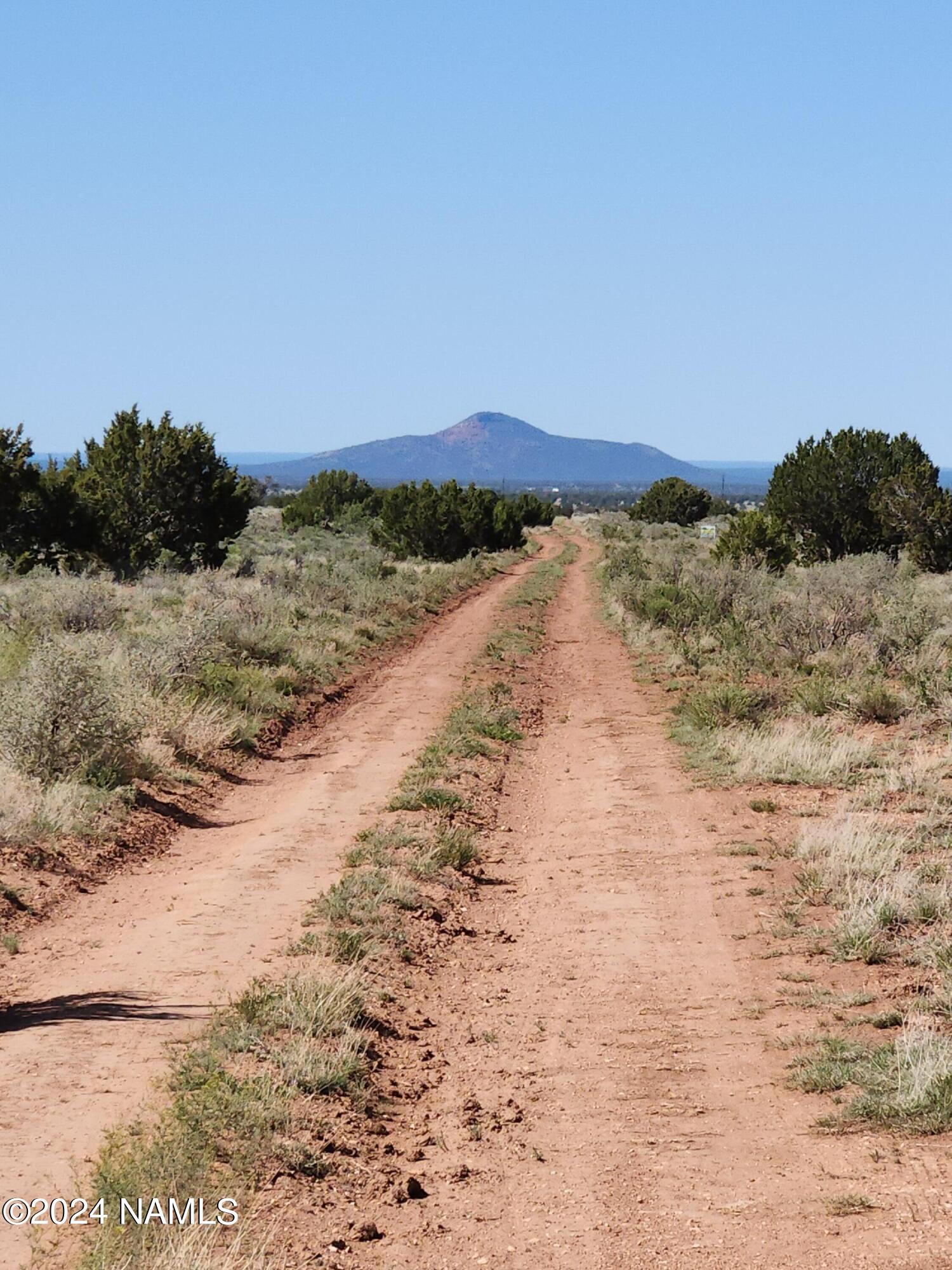 3705 South Avondale Road Williams, AZ 86046 - Photo 25 of 28 1000021796