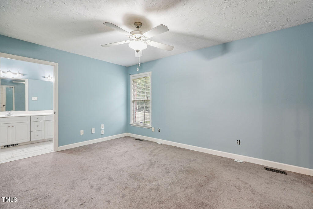 899 Core Road Dunn, NC 28334 - Photo 20 of 29 aug12-118