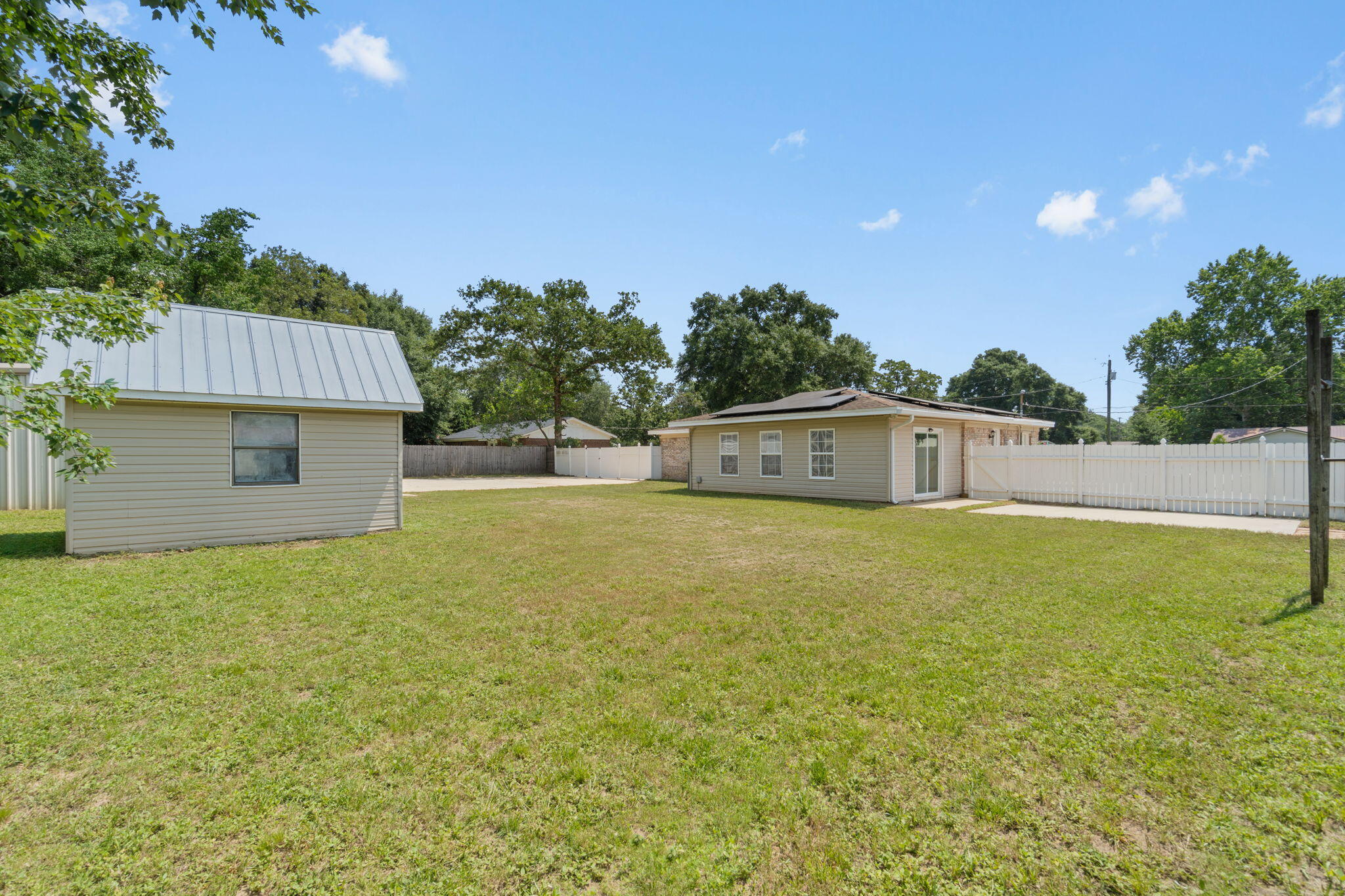 1309 Valley Road Crestview, FL 32539 - Photo 30 of 45 30-web-or-mls-FinalExterior-2