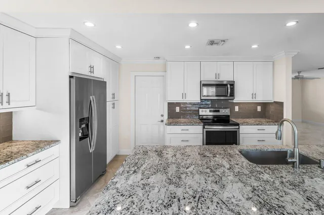 $2,650 | 2096 Southwest 13th Terrace, Boynton Beach, FL 33426