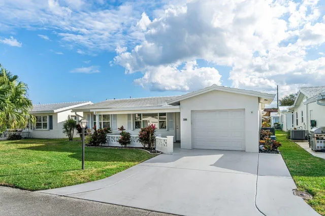 $2,650 | 2096 Southwest 13th Terrace, Boynton Beach, FL 33426