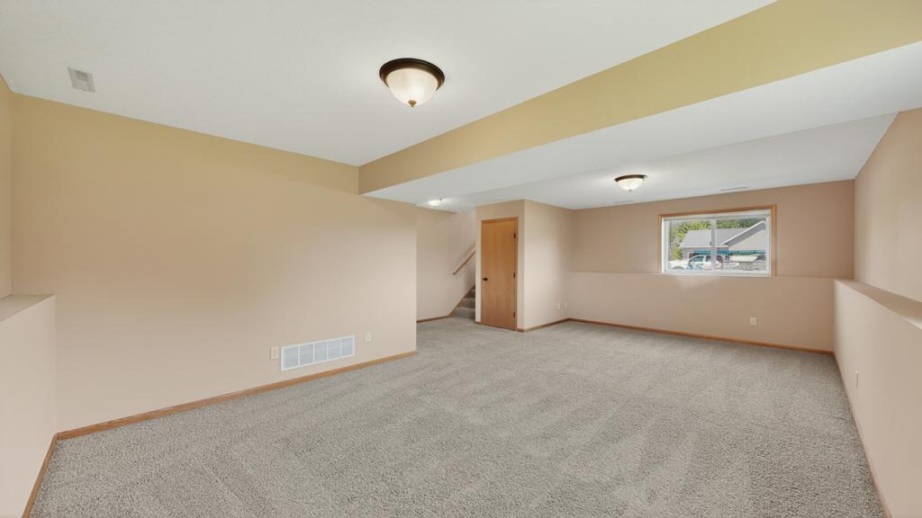 4024 Stone Point Drive Northeast Rochester, MN 55906 - Photo 31 of 38
