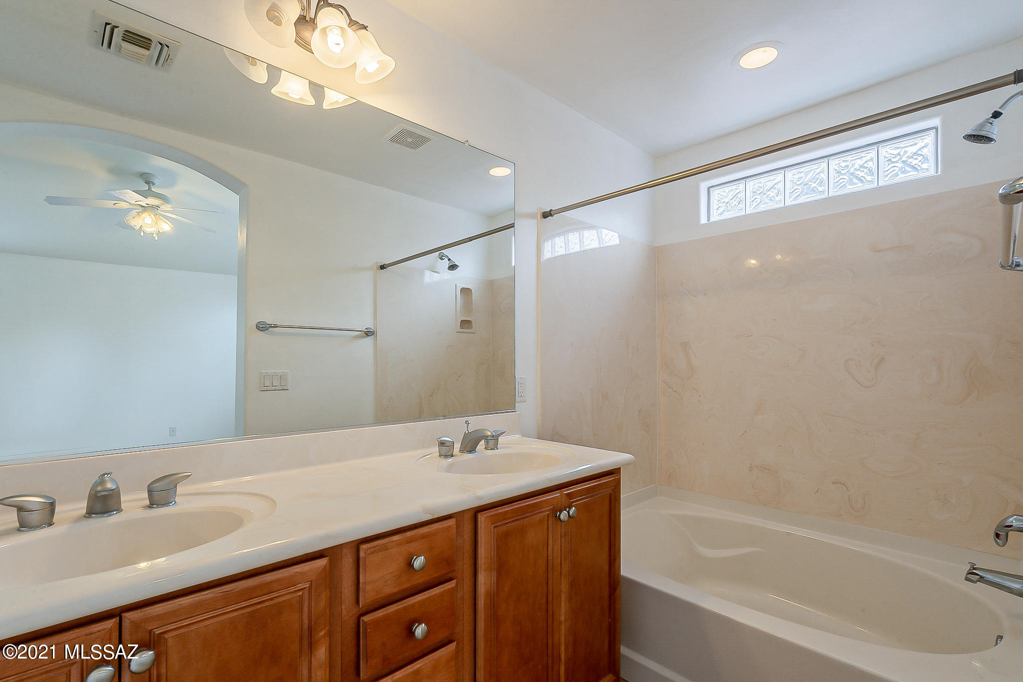 457 South Stone Bench Road Vail, AZ 85641 - Photo 23 of 40 Gallery Image 23