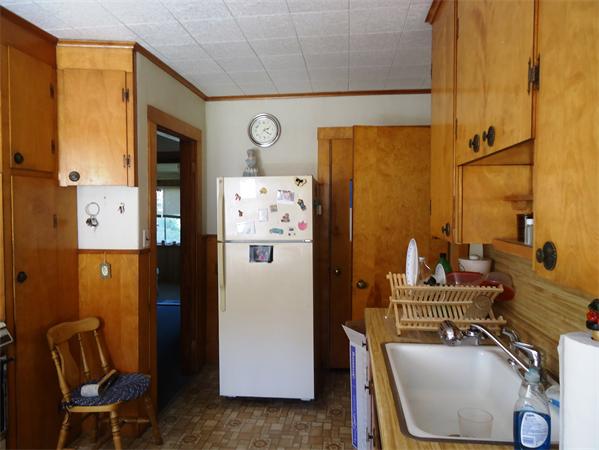 41 Fletcher Road Woburn, MA 01801 - Photo 2 of 11 Gallery Image 2